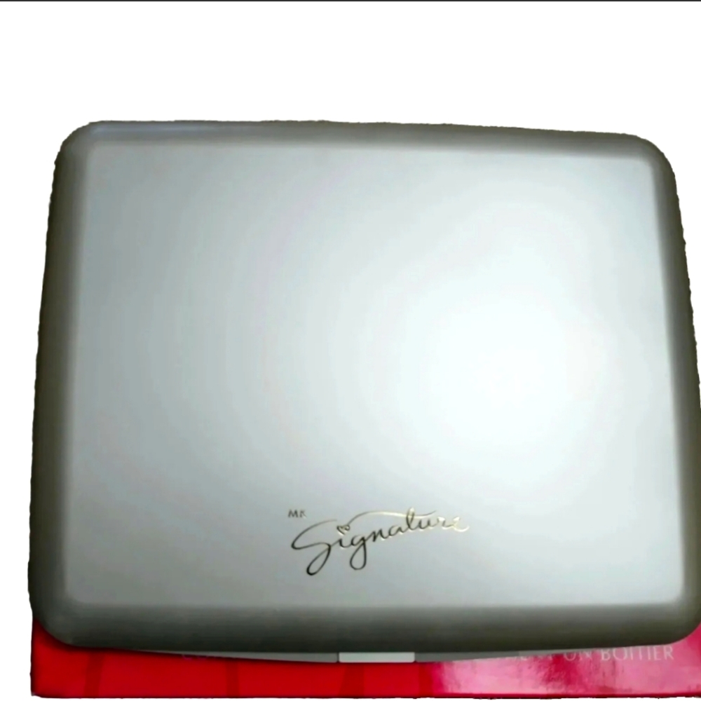 Mary Kay Signature Silver Refillable Color Palette Mirror Makeup Case Organizer